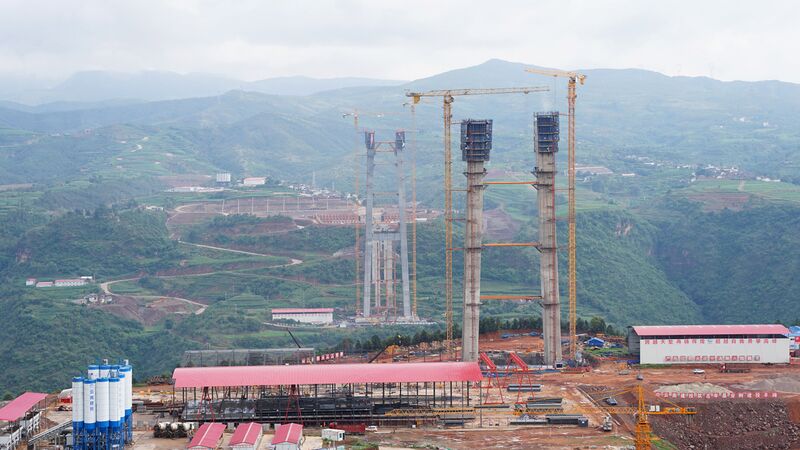 File:JiangdiheTowerSky4.jpg