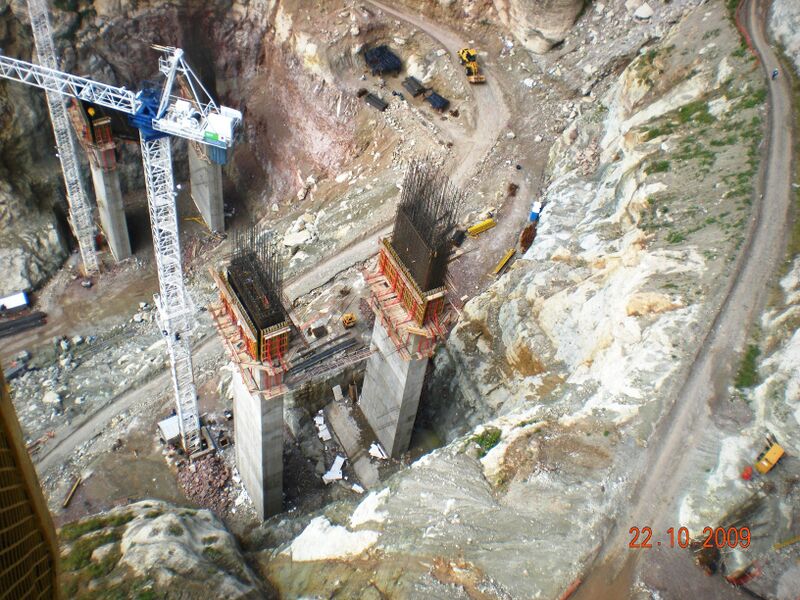 File:BaluarteBridge26.jpg