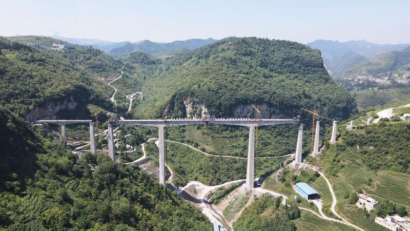 File:FengjiazhaiRailwayXubi.jpeg