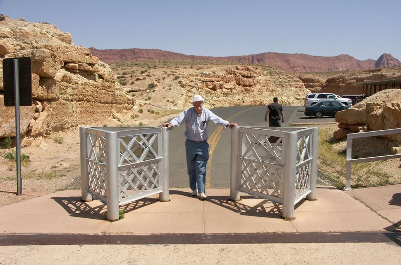 File:NavajoBridge188.jpg
