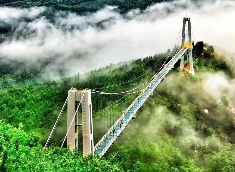 File:Piyanshan Glass Clouds.jpeg