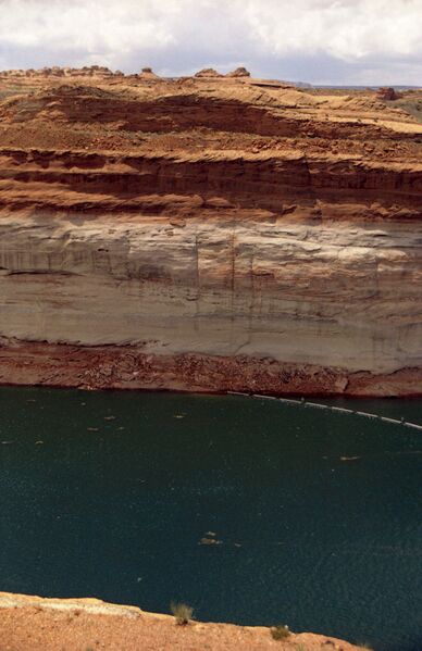 File:3GlenCanyonSuspension.jpg