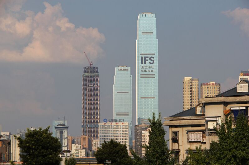 File:821ChangshaIFSBuilding copy.JPG