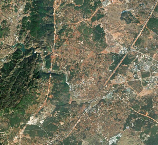File:DuilongheSatelliteWide.jpg