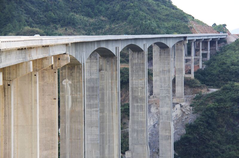 File:QingpingPierLonglens.jpg