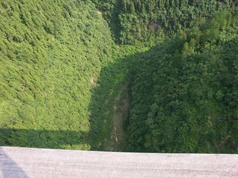 File:WushanBridgeValley2.jpg