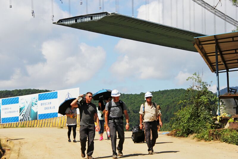 File:LongjiangDreamBigCrewWrap.jpg