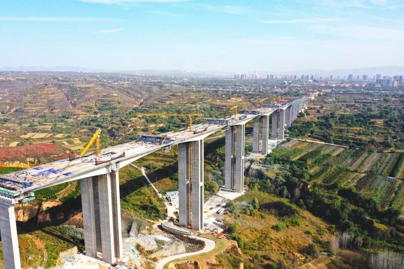 File:YuhuanggeNumber2DroneAerial.jpg