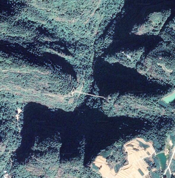 File:FeilongFootbridgeSatellite.jpg