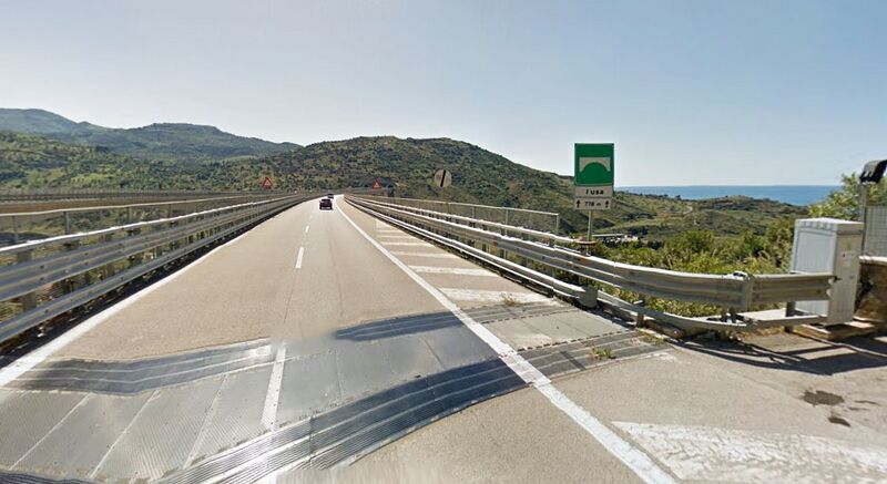 File:TusaSign.jpg