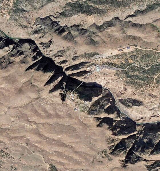 File:RoyalGorgeSatelliteWide.jpg