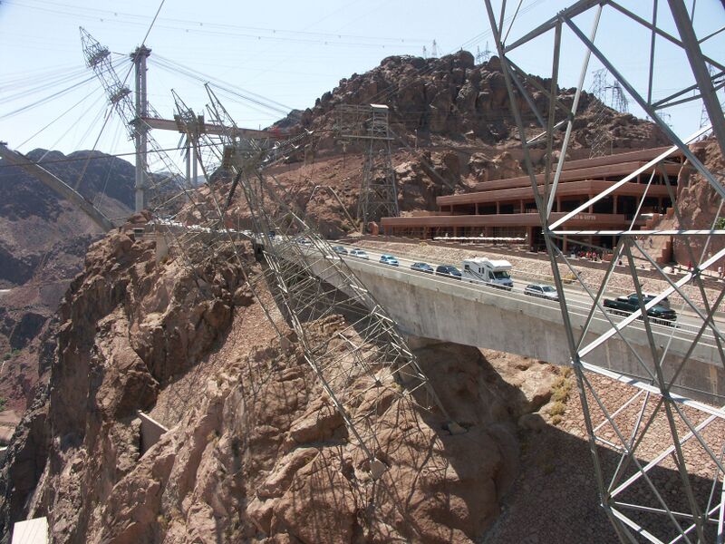 File:31HooverDamTBridge.jpg
