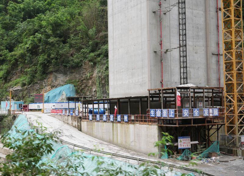 File:ChangtouheCentralPierBase.JPG