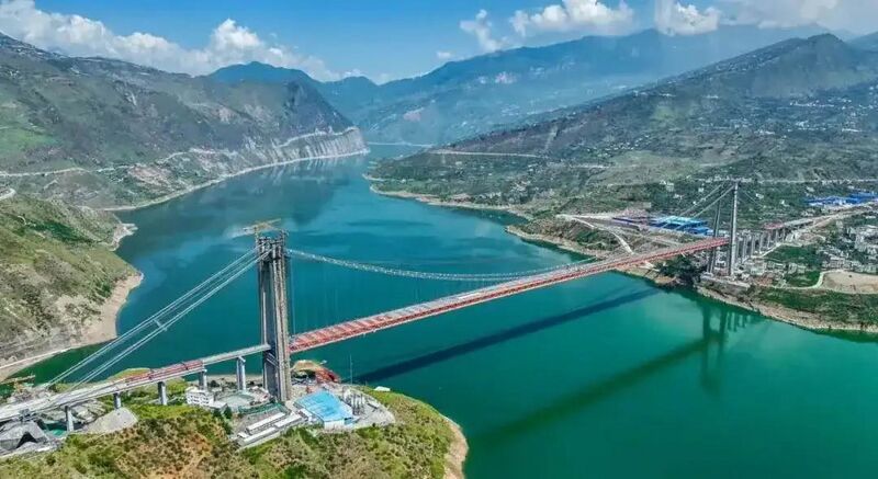 File:Jinshajiang Bridge KahaluoReservoir.jpg