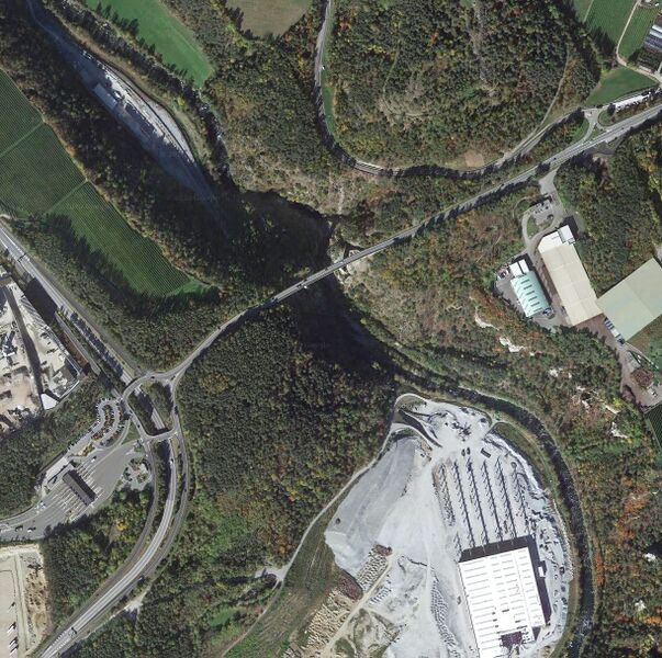 File:Val Pusteria Satellite.jpg