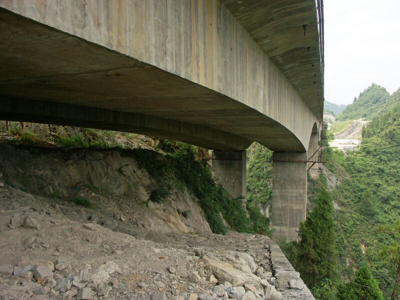 File:YanxigouBridge12.jpg