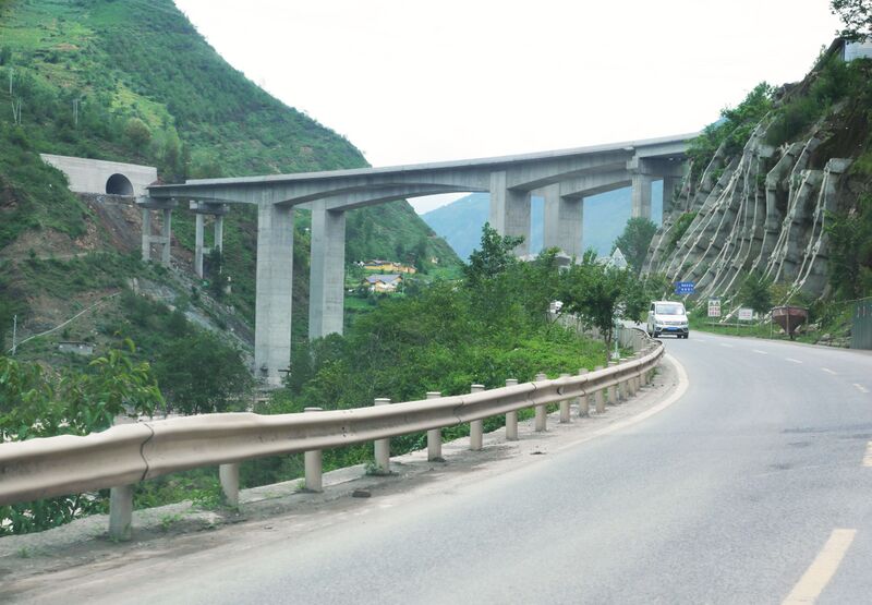 File:Meiguhe2Bridge.JPG