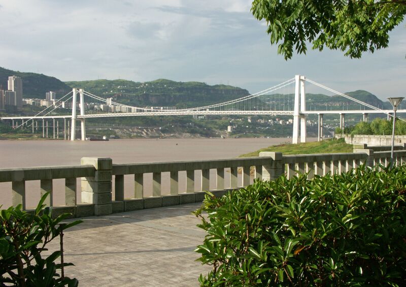 File:Wanzhou2ndBridge&Bushes.jpg