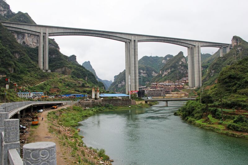 File:WuyangheRiver&Bridge.jpg