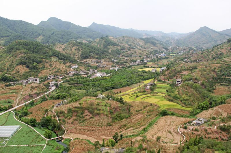 File:XinqiaoValleyNorth.jpg