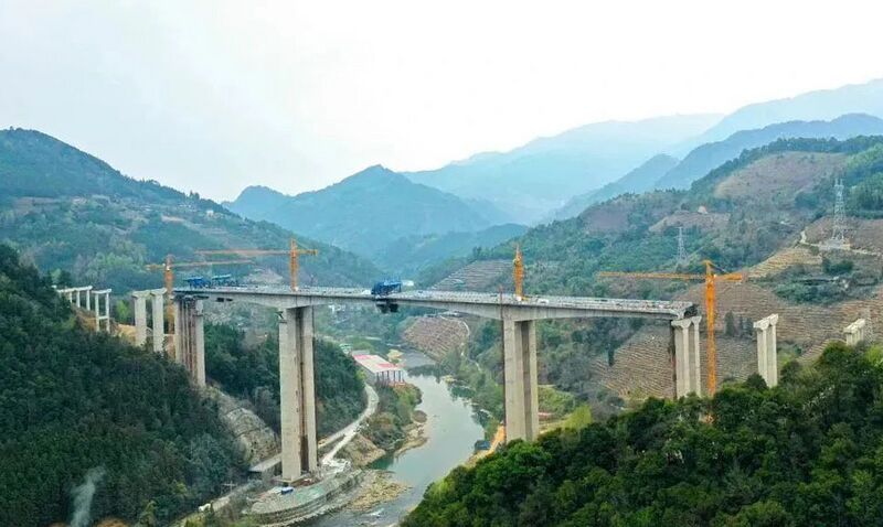 File:Xunjiang.jpg