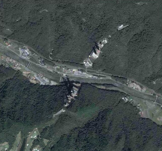 File:4HiroshimaAirportAerial.jpg