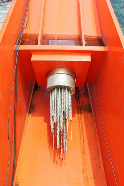File:BeipanjiangDugePlug.jpg