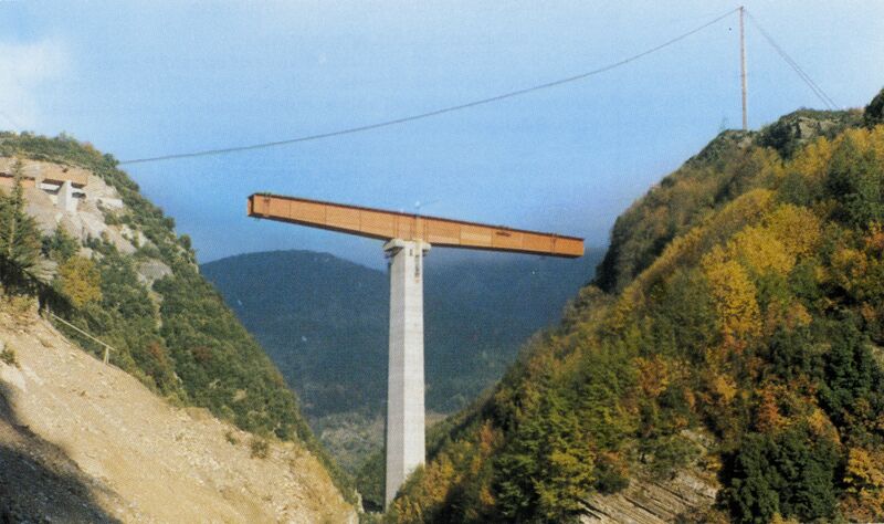 File:6SerraBridge.jpg