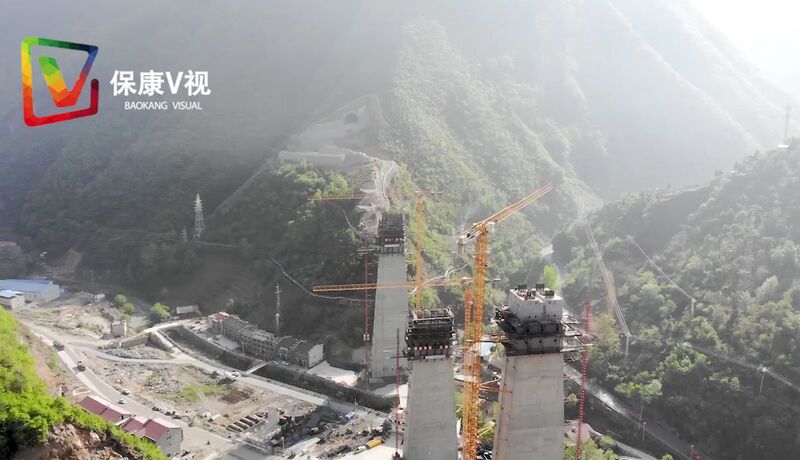 File:LianghekouRailwayDrone11.jpg