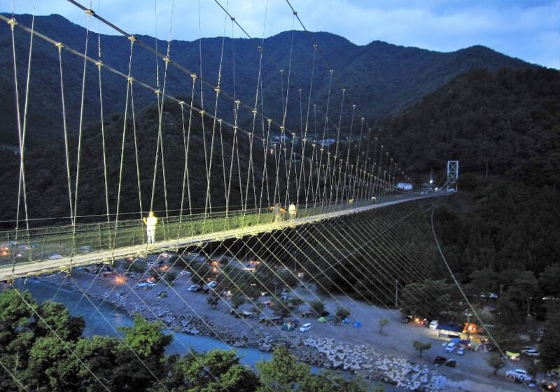 File:Taniseby 桂樹じゅん.jpg