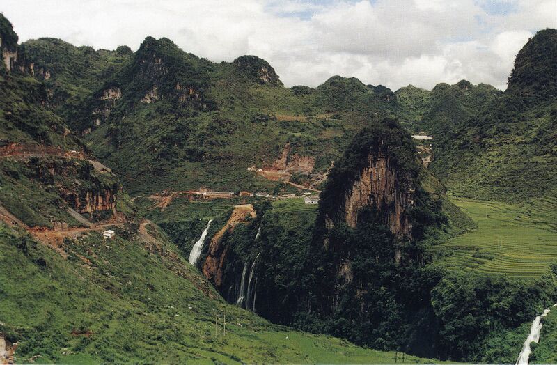 File:3QingshuiheBridge.jpg