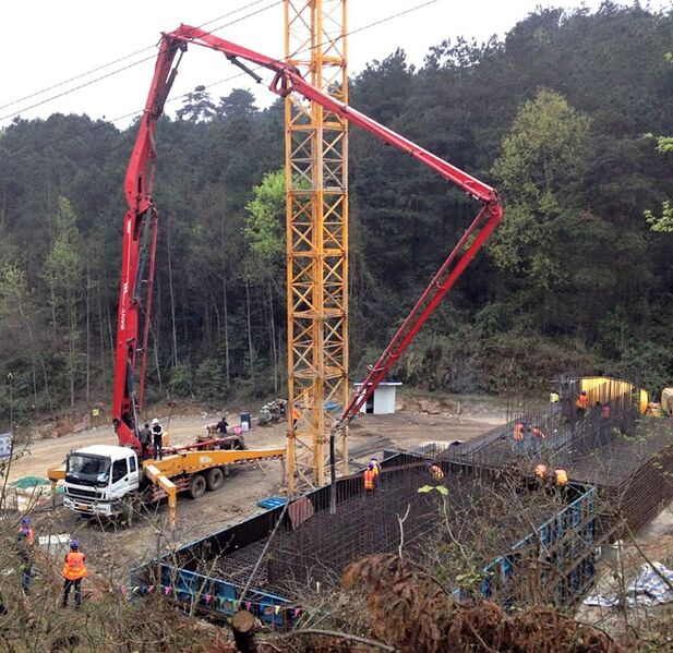 File:YinchangheConstruction.jpg