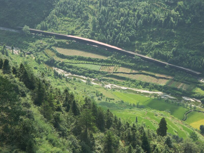 File:AizhaiShed&Valley.jpg