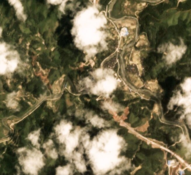 File:Baiping -1Satellite.jpg