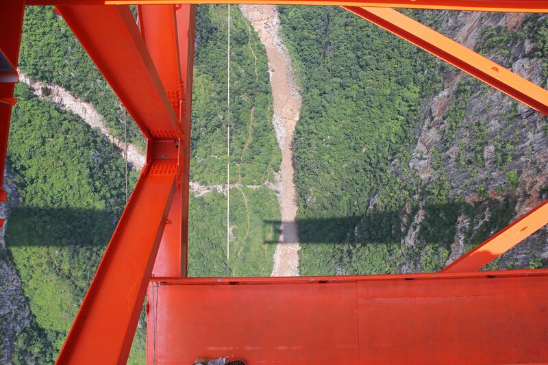 File:BeipanjiangDugeTrussDrop.jpg