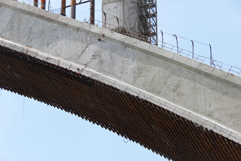 File:BeipanjiangQinglongArchConcrete.jpg