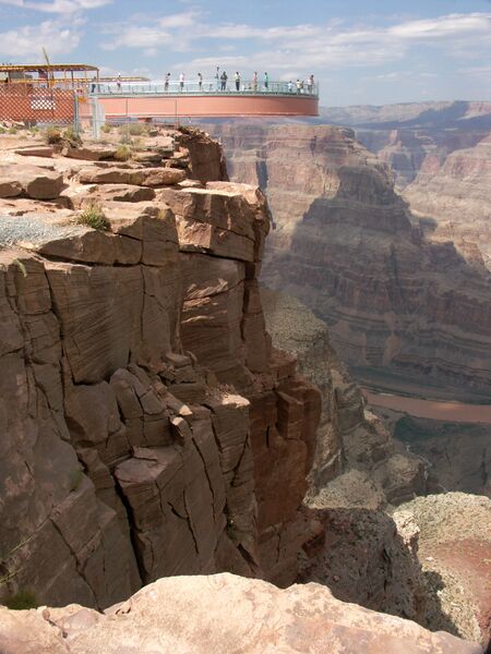 File:6SkywalkBridge.jpg