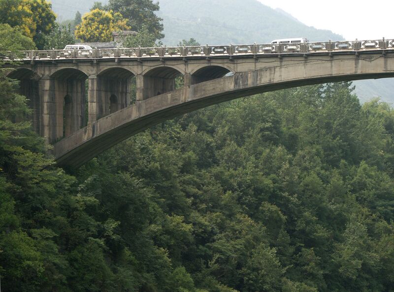 File:8YesanheArchBridge.jpg