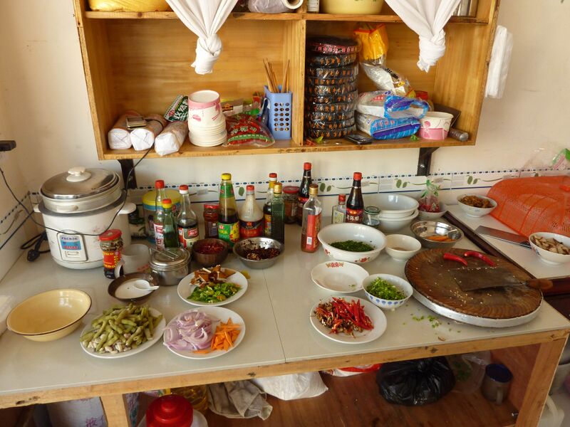 File:GaopingzhenLunch.jpg