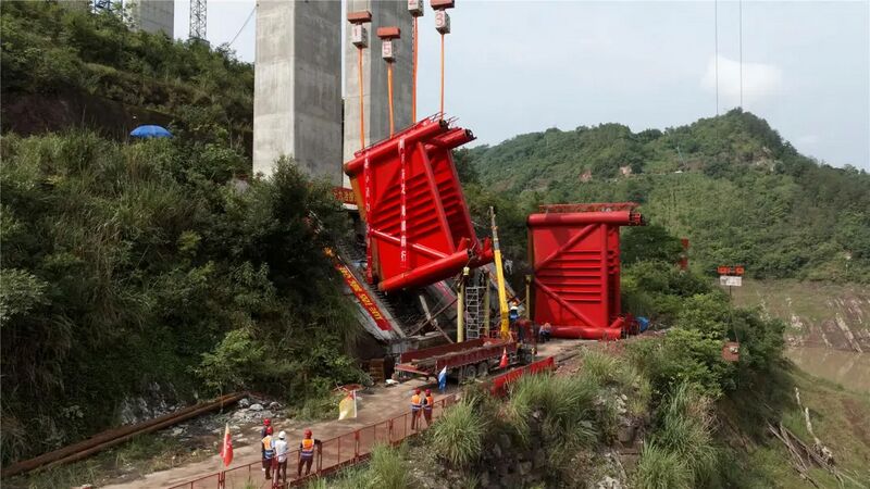 File:Modaoxi Bridge JianglongLift.jpg
