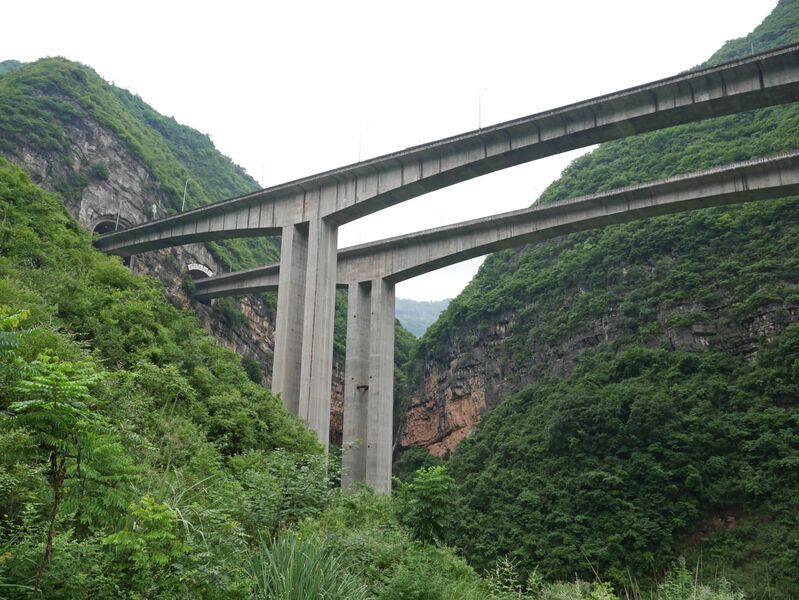 File:YangjiawuOnePiersSky.JPG