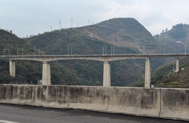 File:Gangou RailwayView.jpeg