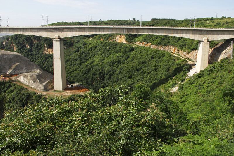 File:DiaolanheRailwayOld.JPG