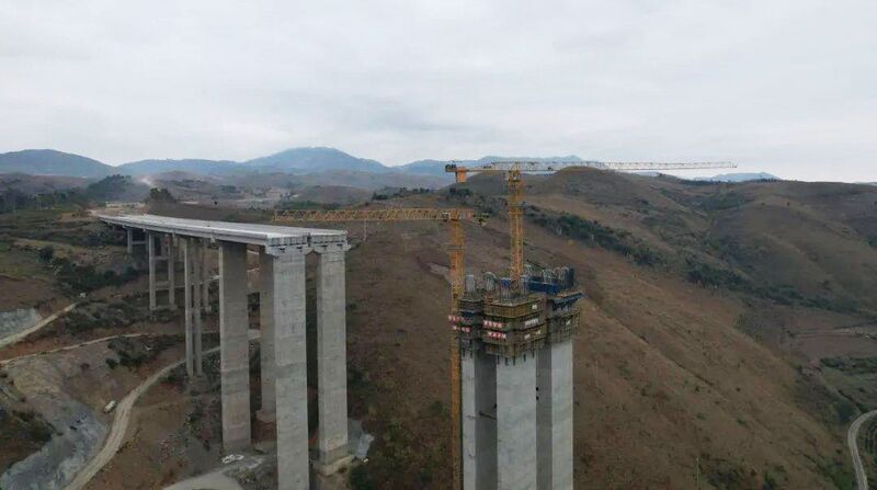 File:Nanpanjiang Bridge MiyuPier.jpeg
