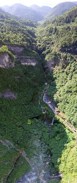 File:100LongArchPanoramaWest.jpg