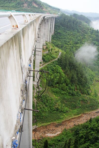 File:ShangshiguanTBeam.jpg
