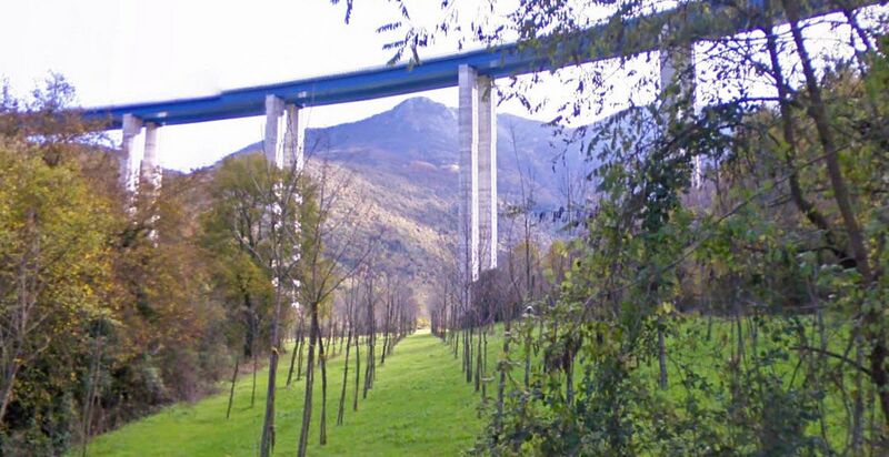 File:LontranoField.jpg