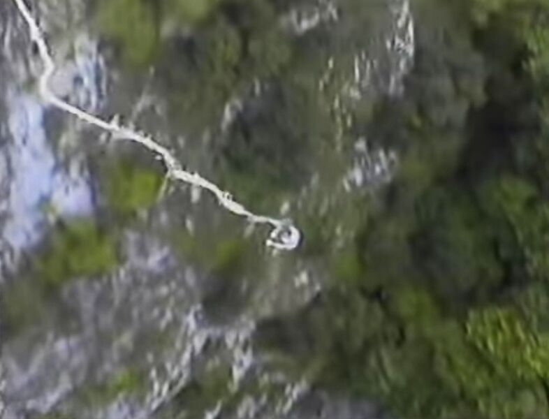File:LoretoBungyFall.jpg