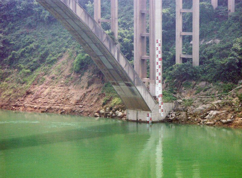 File:WujiangArchLevel163.5mtrs.jpg
