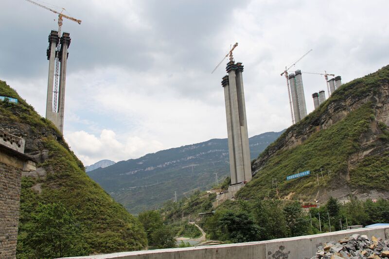 File:Fuxing200mtrSpan.JPG